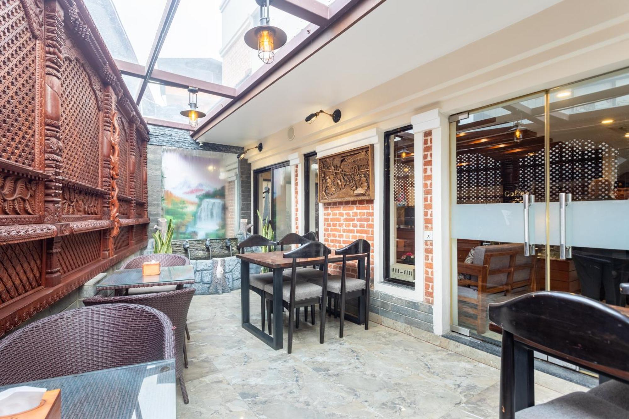Lalitpur Hotel Kutumba מראה חיצוני תמונה